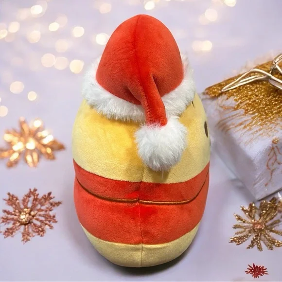 Squishmellow Disney Winnie the Pooh Santa Hat 8" - Picture 4 of 4